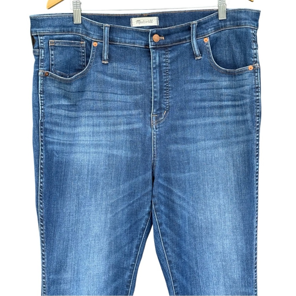 Madewell | Skinny High Rise | 34” - Picture 4 of 11